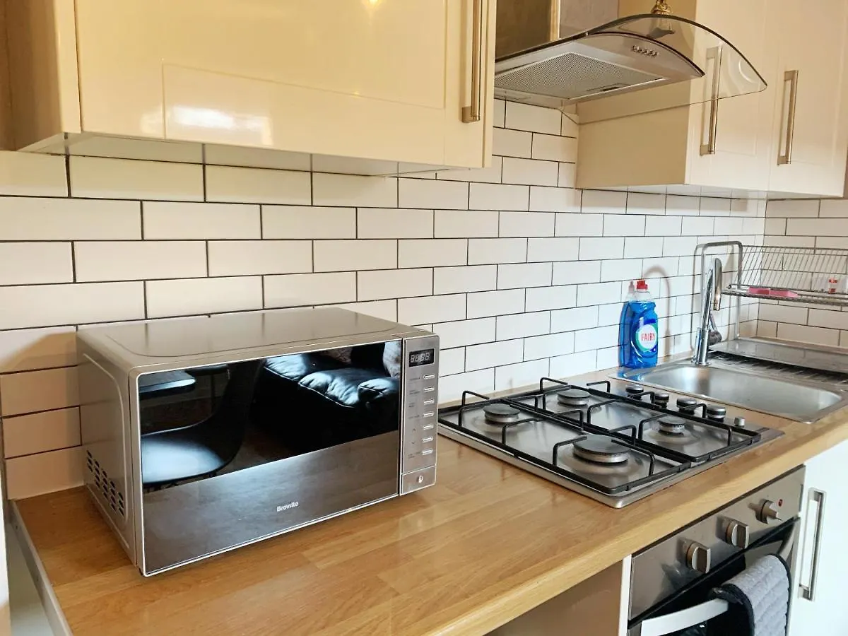 City Garden Apartment Cardiff 0*,